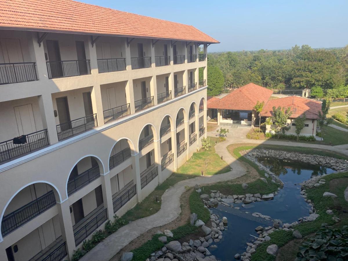 Bhanu The Fern Forest Resort & Spa, Jambughoda Екстер'єр фото