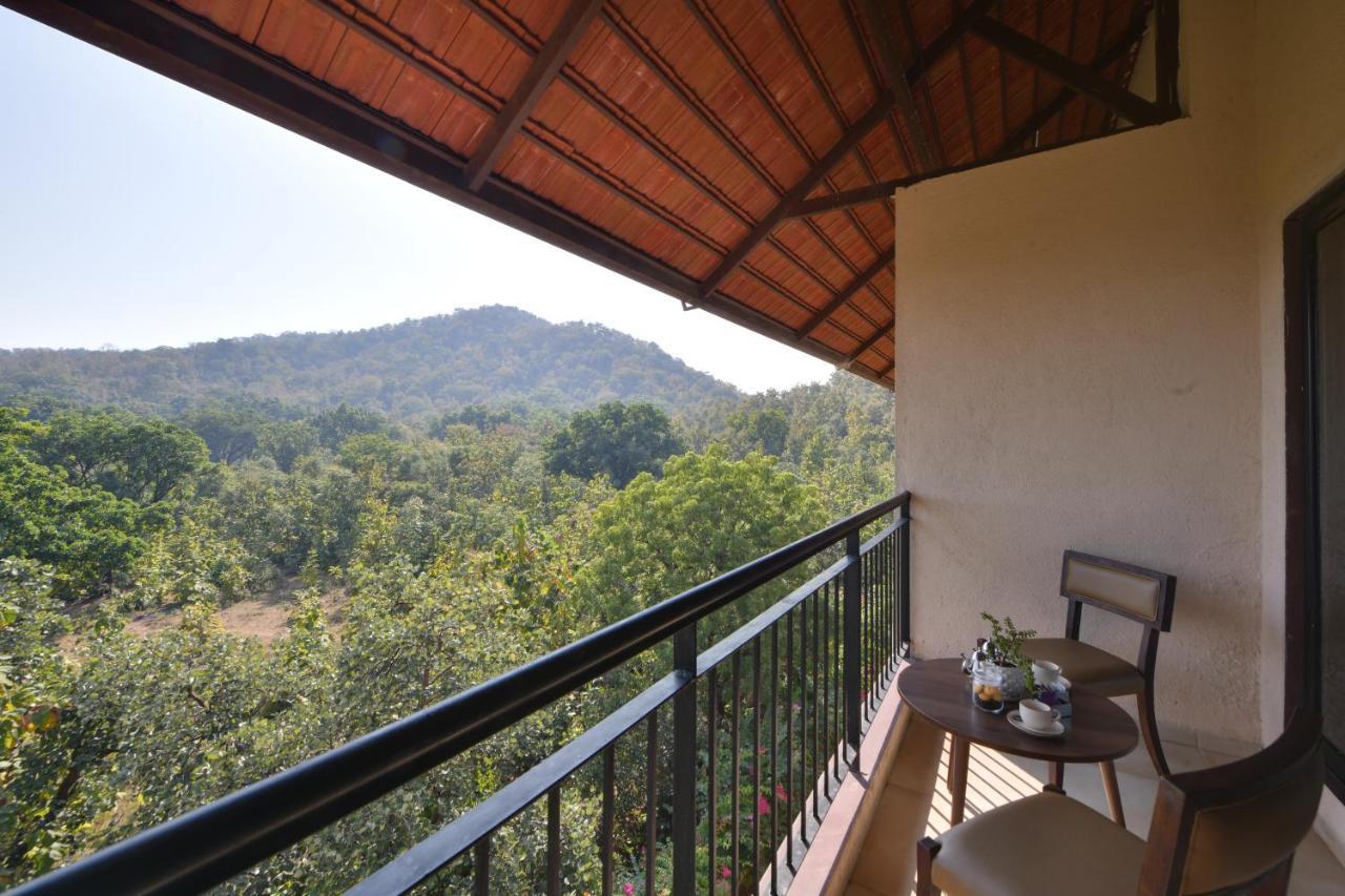 Bhanu The Fern Forest Resort & Spa, Jambughoda Екстер'єр фото